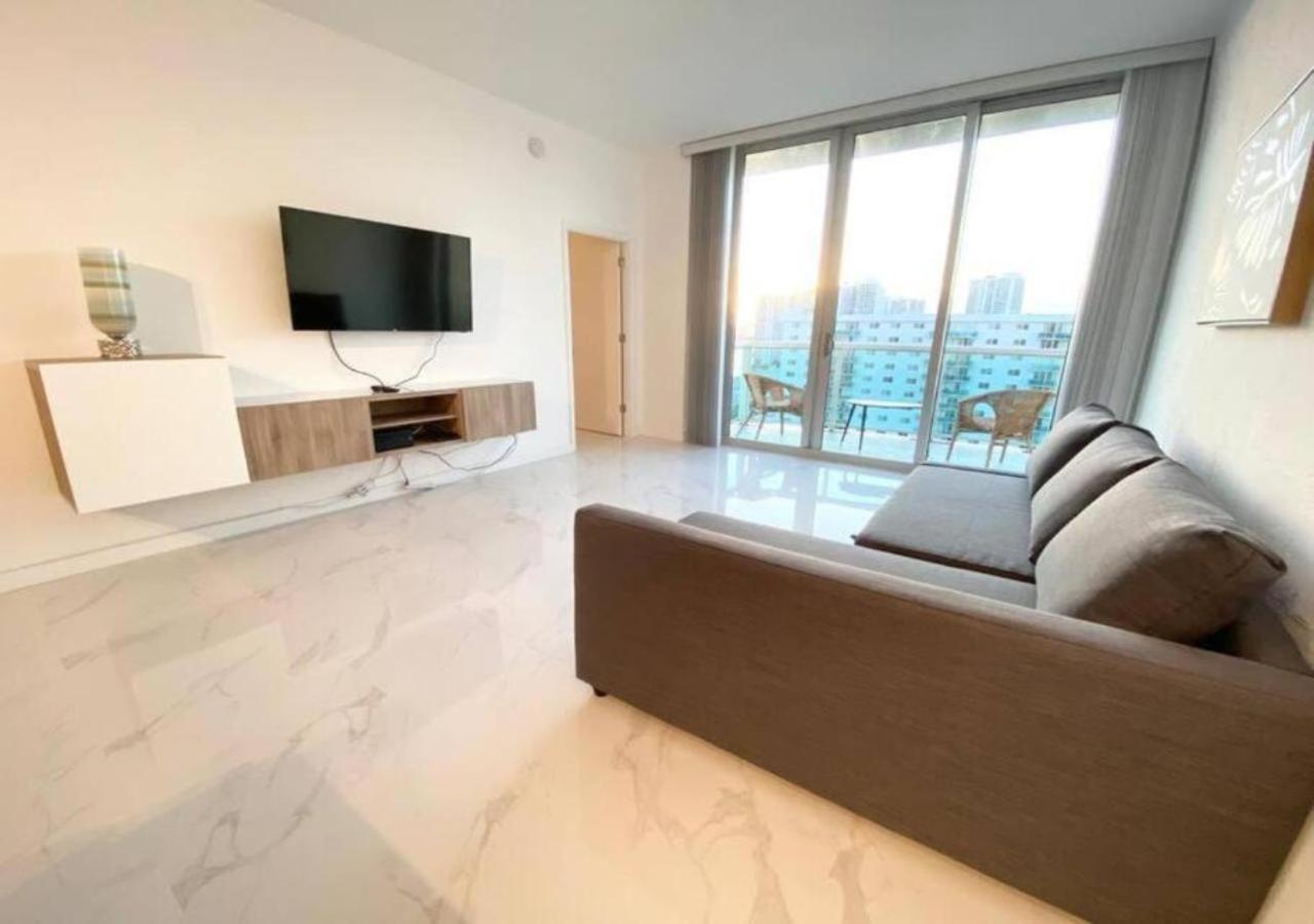 Zen Vacation Rentals Modern Penthouse Across Ocean Miami Beach Kültér fotó