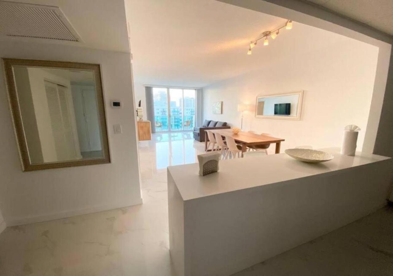 Zen Vacation Rentals Modern Penthouse Across Ocean Miami Beach Kültér fotó