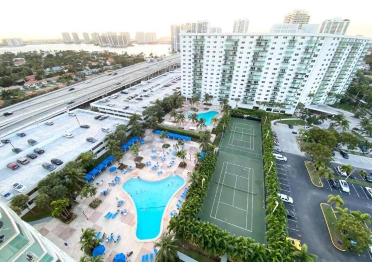 Zen Vacation Rentals Modern Penthouse Across Ocean Miami Beach Kültér fotó