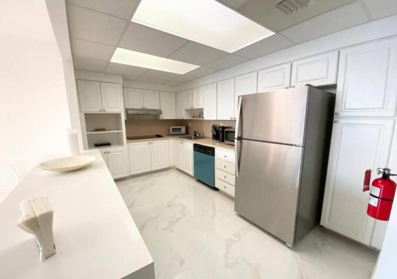 Zen Vacation Rentals Modern Penthouse Across Ocean Miami Beach Kültér fotó