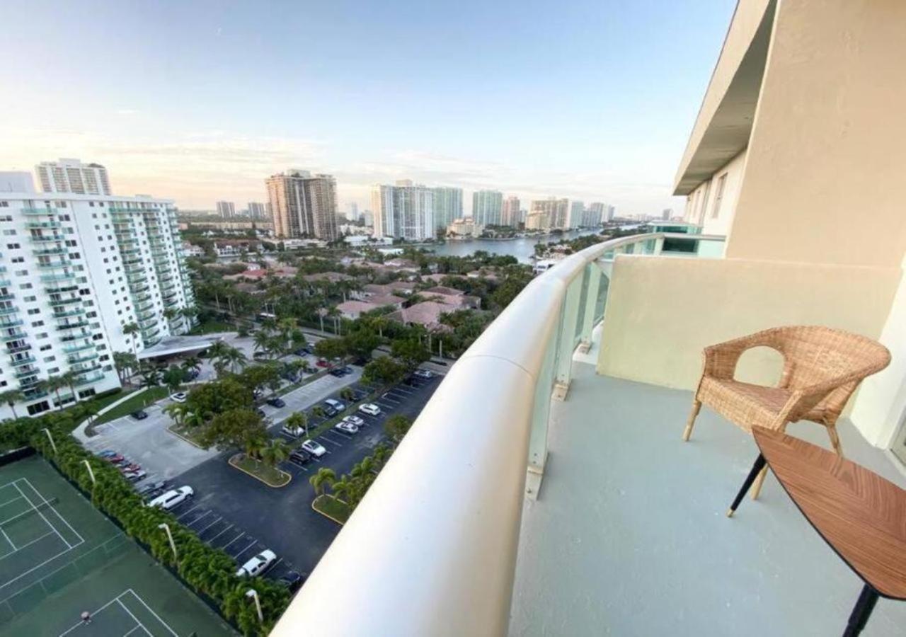 Zen Vacation Rentals Modern Penthouse Across Ocean Miami Beach Kültér fotó